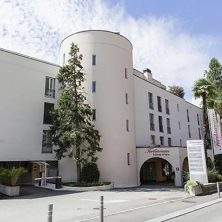 Ξενοδοχείο με διαμερίσματα Tertianum Residenza Al Parco & Restaurant 3*
