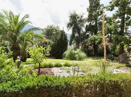 Ξενοδοχείο με διαμερίσματα Tertianum Residenza Al Parco & Restaurant 3*